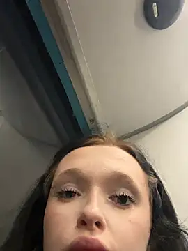 Flora_Ray webcam
