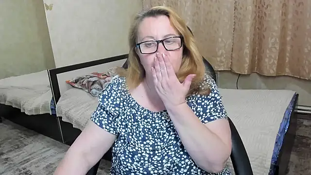frau_marta - Frau_Marta's free webcam - UK Sex Cams
