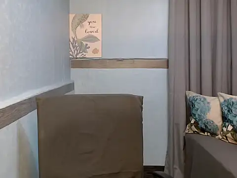 xMeganFucks69 webcam