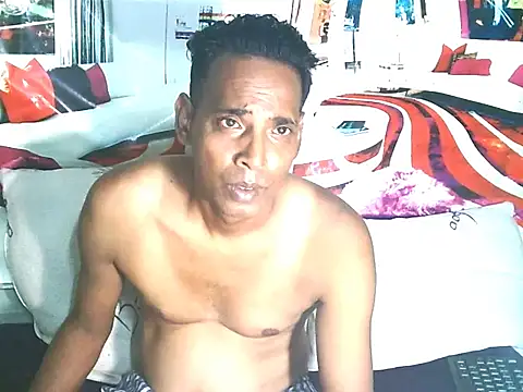 IndianHunk01 webcam