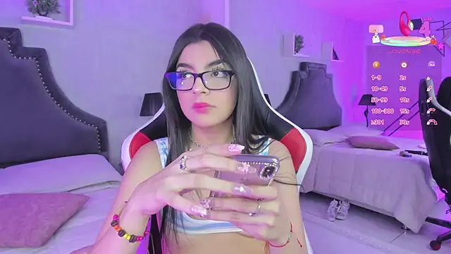 karelymitchel - KarelyMitchel's free webcam - UK Sex Cams