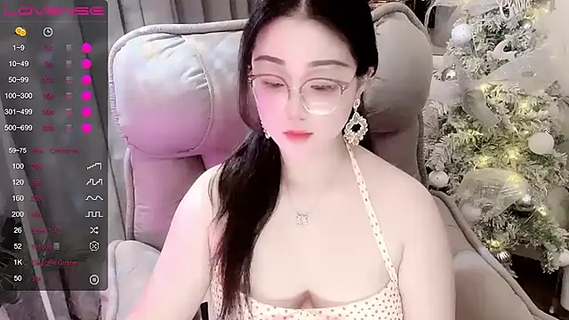 Monica-666888- webcam
