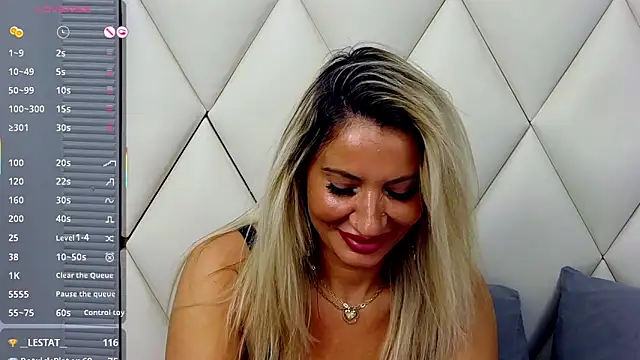 GinaBear webcam