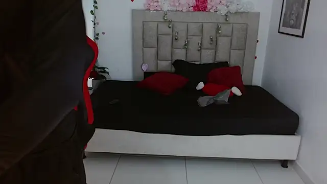 kael_fox webcam