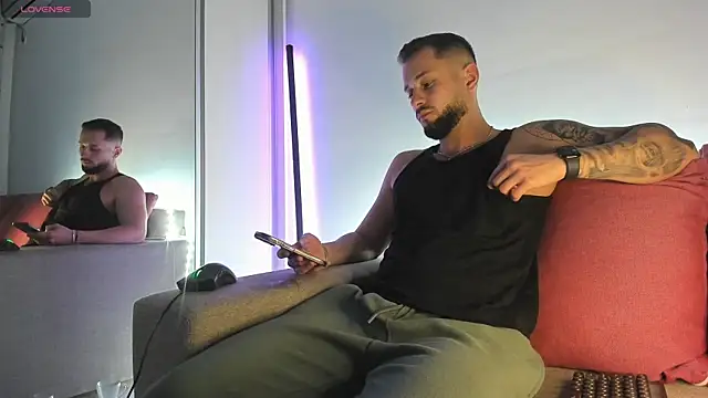 nicholasX1 webcam