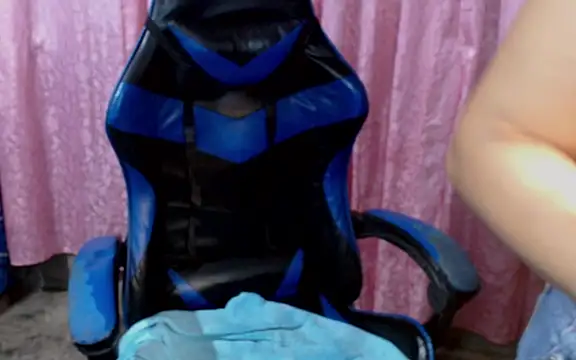 onlymaes_19 webcam