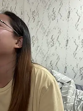 Ponthip webcam