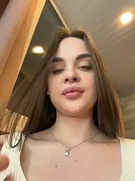 KristiRich webcam