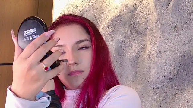 bella_mush webcam