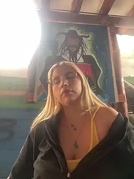 Aliss_Taylor1 webcam
