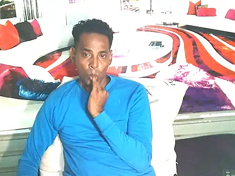 IndianHunk01 webcam