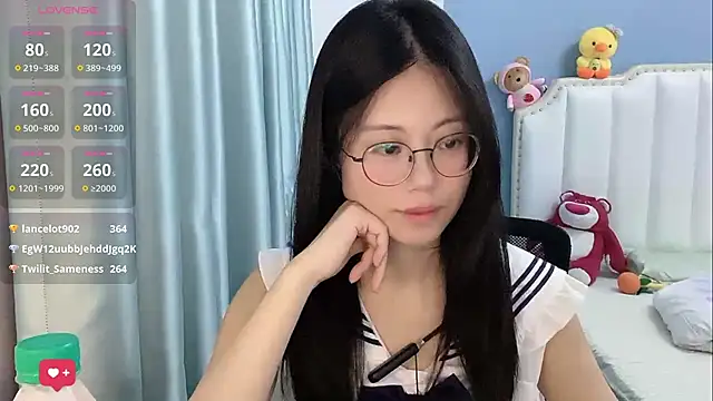 美女Luna-666在线直播