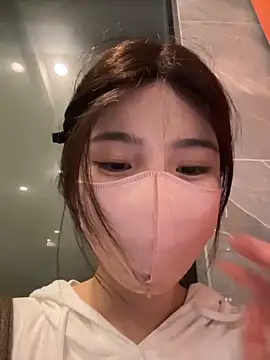 gougou13 webcam