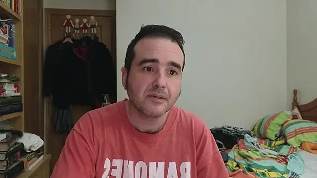 curiosillo83 webcam
