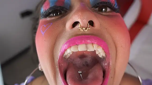 miss_collins webcam