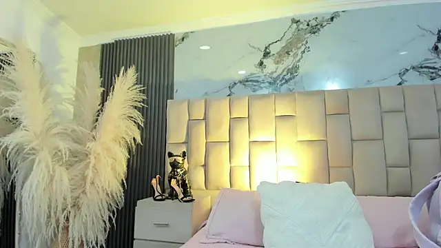 cloesummerr_ webcam