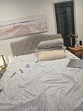 Handsolo_porn webcam