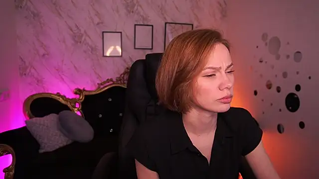 ShyySiren webcam