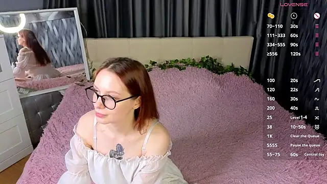TwistedBilling webcam