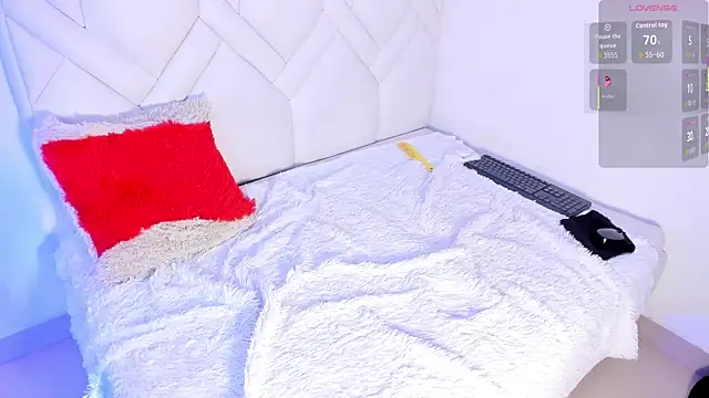 sky_velvet webcam