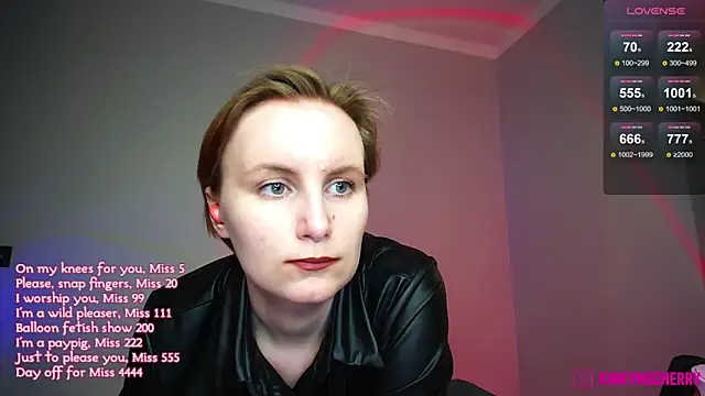 KinkyMissCherry webcam