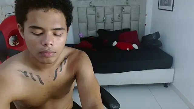 kael_fox webcam