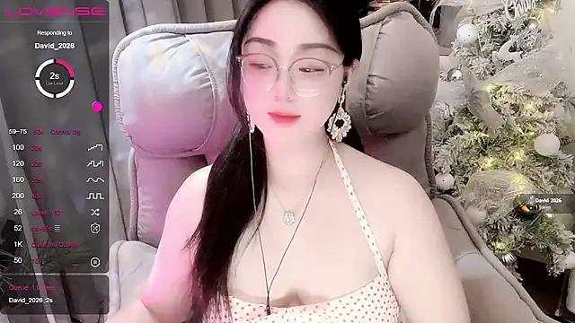 Monica-666888- webcam