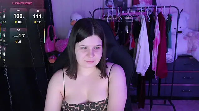 AmyVibess webcam