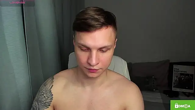 handsome_guy01 webcam