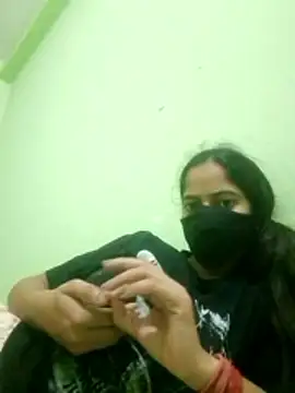 nidhiyadav00 webcam
