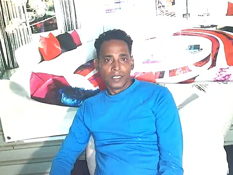 IndianHunk01 webcam