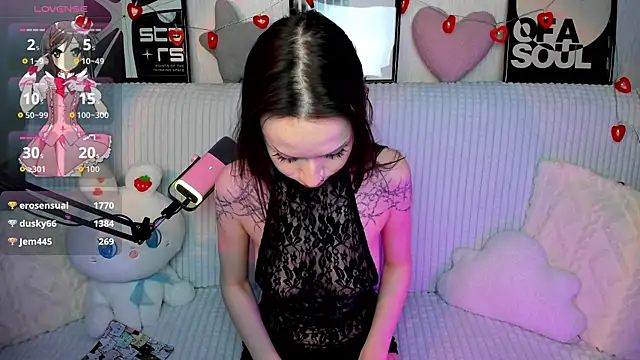 kittimissi - KittiMissi's free webcam - UK Sex Cams