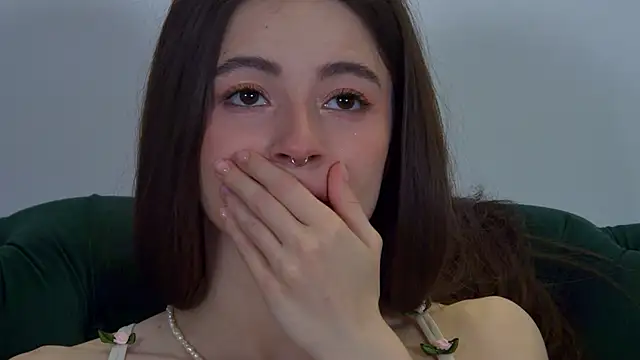 AmeliaFlares webcam