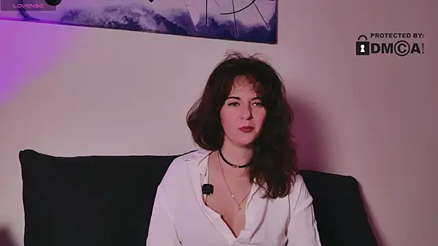 witch_in_velvet - Witch_in_Velvet's free webcam - UK Sex Cams