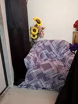 kaamuk_shweta webcam