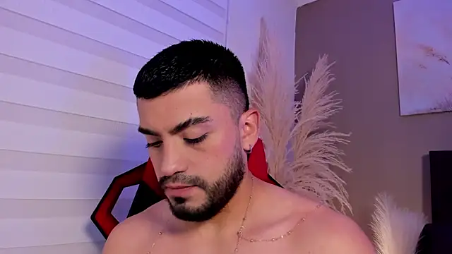 Alexander_Diazz webcam