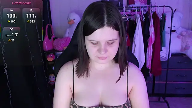 AmyVibess webcam