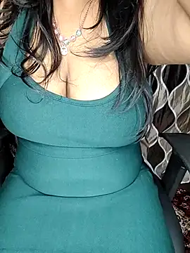 Curvy_Pooja webcam