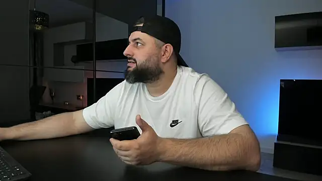 DravenPeak live sex cam