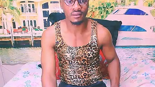 EbonyTiger69 webcam