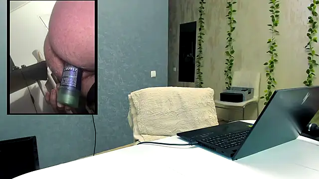 Yesss_Lilith webcam