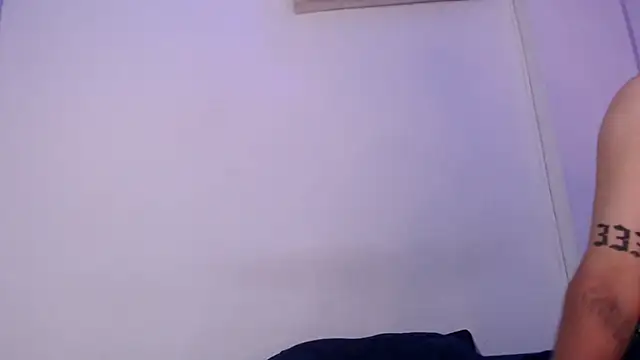 onixandghosty1 - Onixandghosty1's free webcam - UK Sex Cams