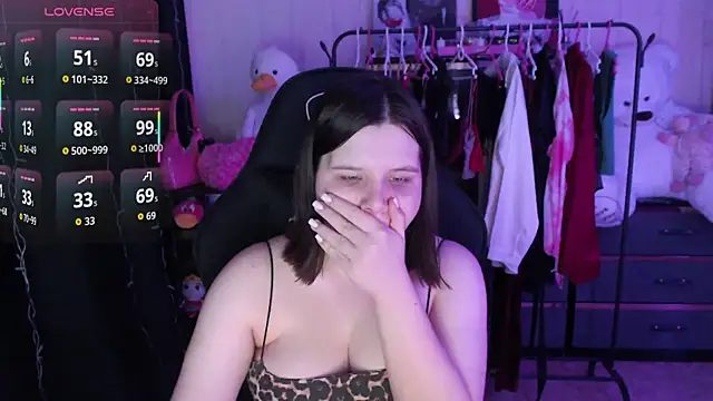 amyvibess - AmyVibess's free webcam - UK Sex Cams