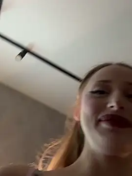 GraceSecrettt webcam
