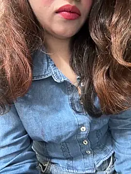 riya_sharma11 webcam