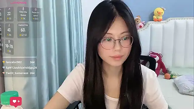 luna-666 - Luna-666's free webcam - UK Sex Cams