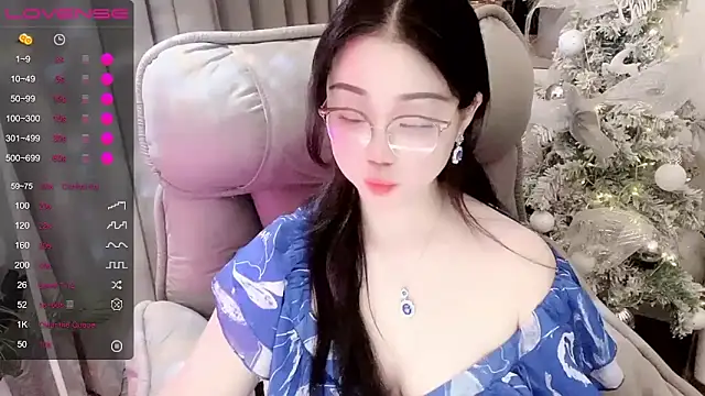 Monica-666888- webcam