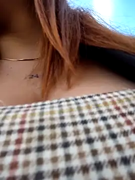 katty_42 (F teen) - Off panties in public