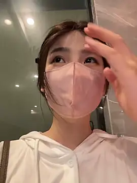 gougou13 webcam