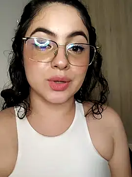 Lia_Hurley webcam
